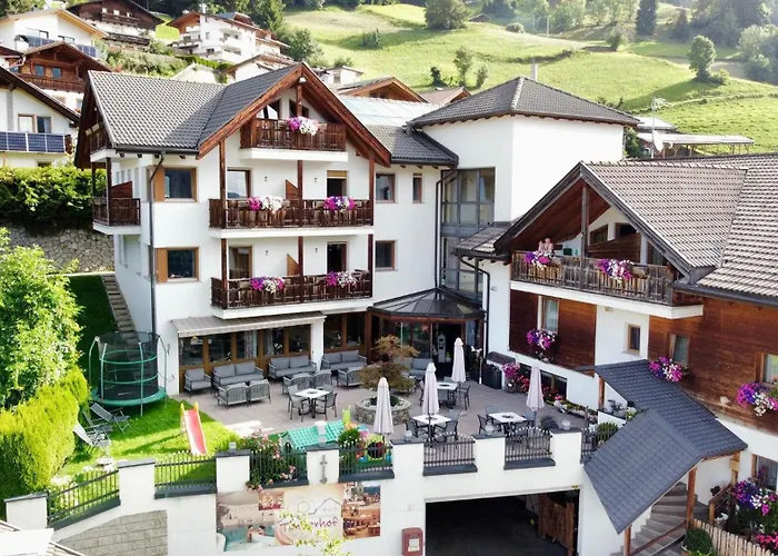 Hotel Tonnerhof Racines